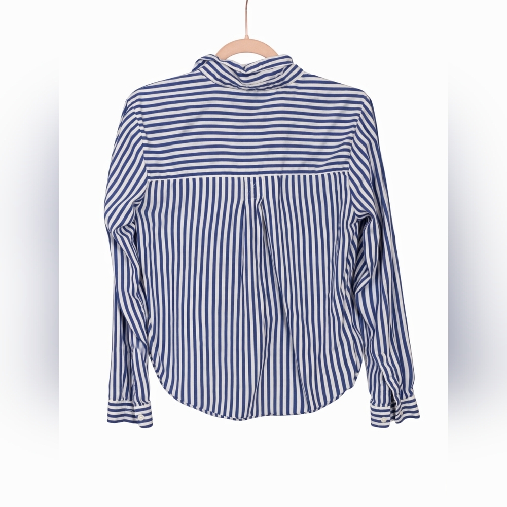 Beachlunchlounge Blue and White Striped Cropped Long Sleeve Button Down S - Picture 3 of 7